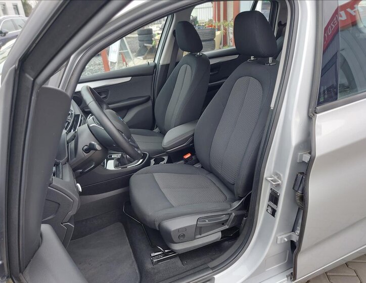 BMW Řada 2 MPV 1,5 l 80 kw