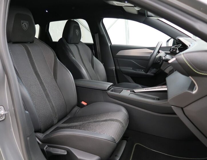 Peugeot 308 Kombi 1,2 l 96 kw