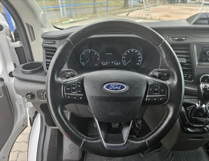 Ford Transit 11