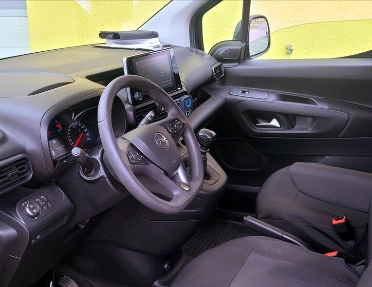 Opel Combo MPV 1,2 l 81 kw