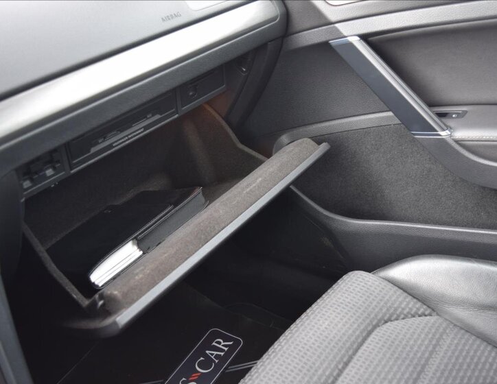 Volkswagen Golf Kombi 1,4 l 90 kw