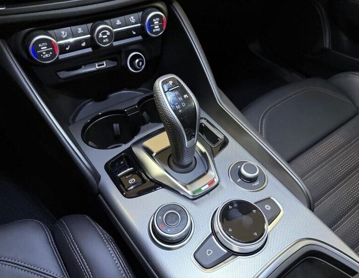 Alfa Romeo Giulia Ostatní 2,0 l 206 kw