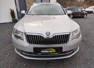 Škoda Superb 8