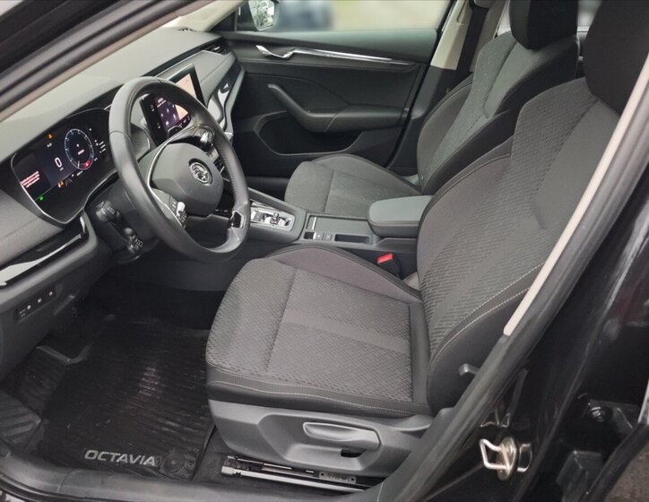 Škoda Octavia 6