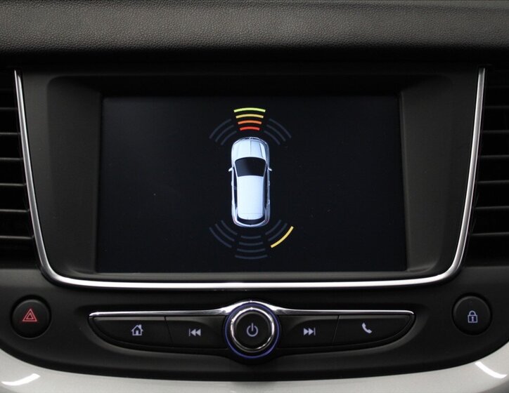 Opel Grandland X SUV / Terénní 1,2 l 96 kw