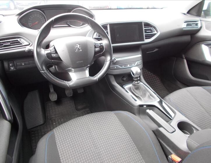 Peugeot 308 16