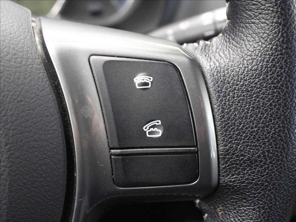 Toyota Yaris Hatchback 1,5 l 74 kw