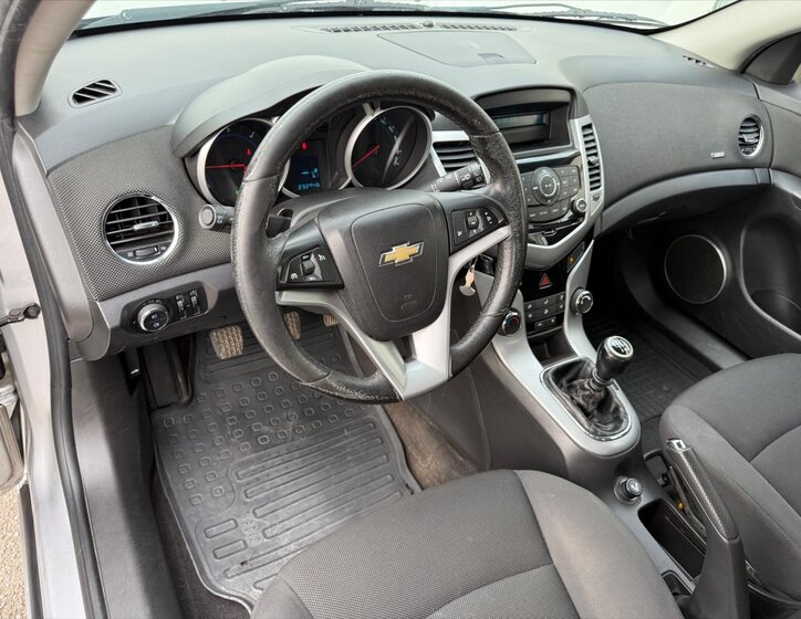 Chevrolet Cruze Hatchback 2,0 l 120 kw
