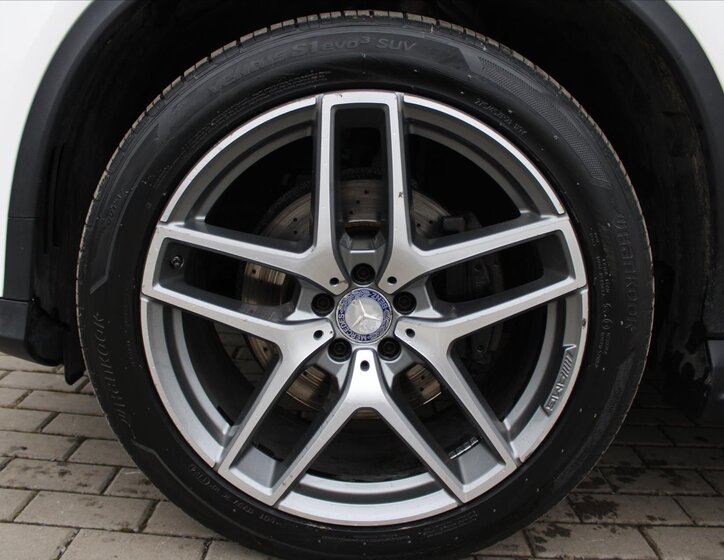 Mercedes-Benz GLE SUV / Terénní 3,0 l 190 kw