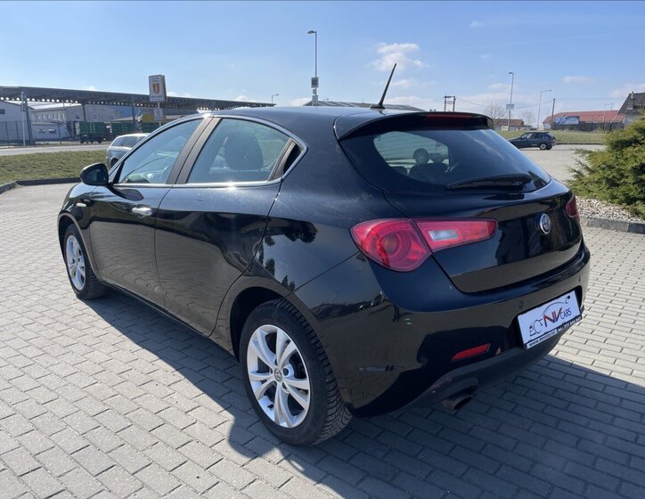 Alfa Romeo Giulietta Kombi 1,4 l 110 kw