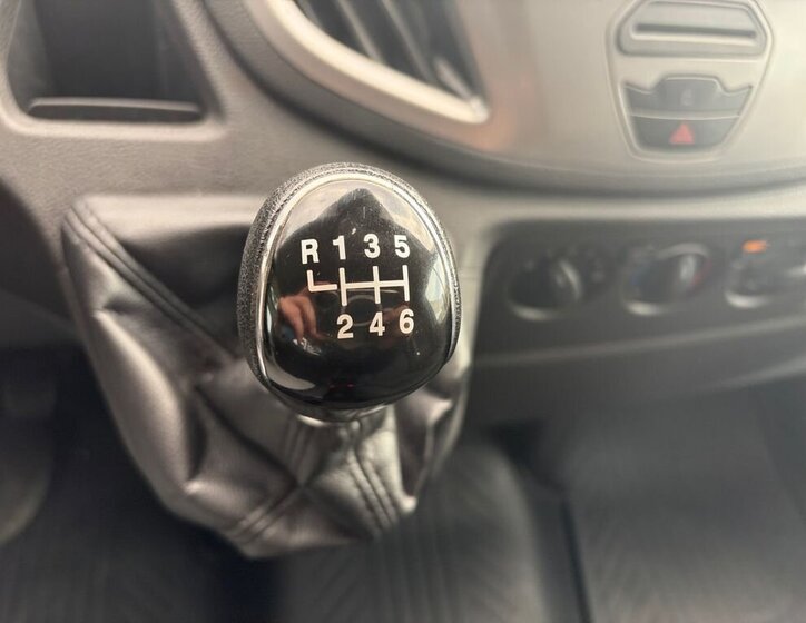 Ford Transit Skříň 2,0 l 96 kw