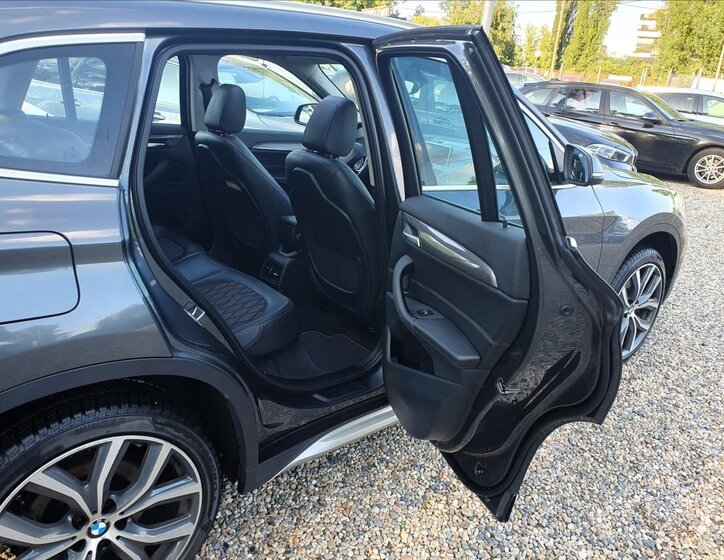 BMW X1 SUV / Terénní 2,0 l 141 kw