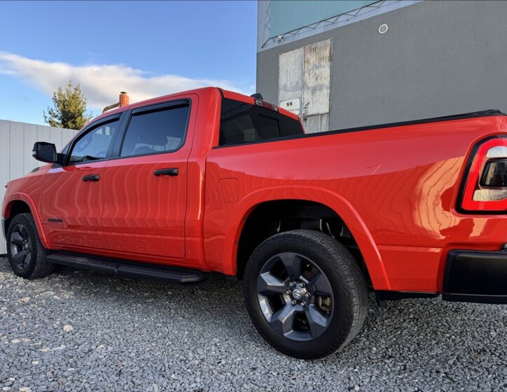 Dodge RAM 1500 Pick-up 5,7 l 295 kw