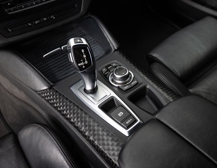 BMW X6 SUV / Terénní 3,0 l 180 kw