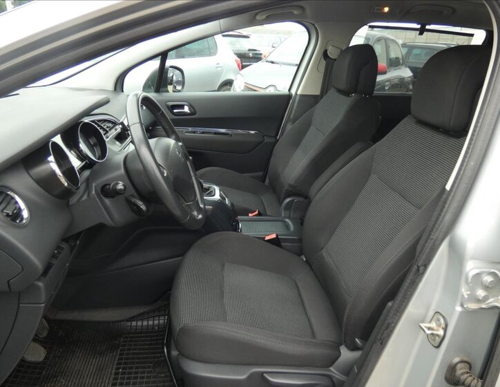 Peugeot 5008 MPV 1,6 l 115 kw