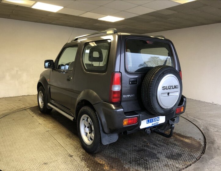 Suzuki Jimny 5