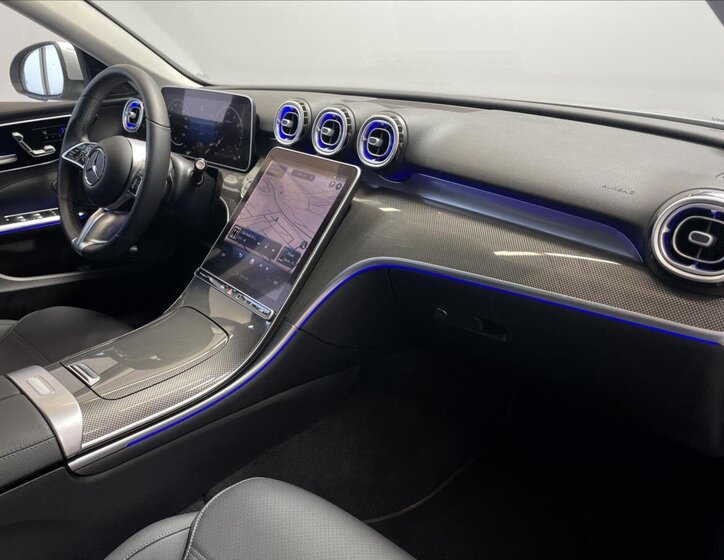 Mercedes-Benz Třídy C Sedan 1,5 l 150 kw