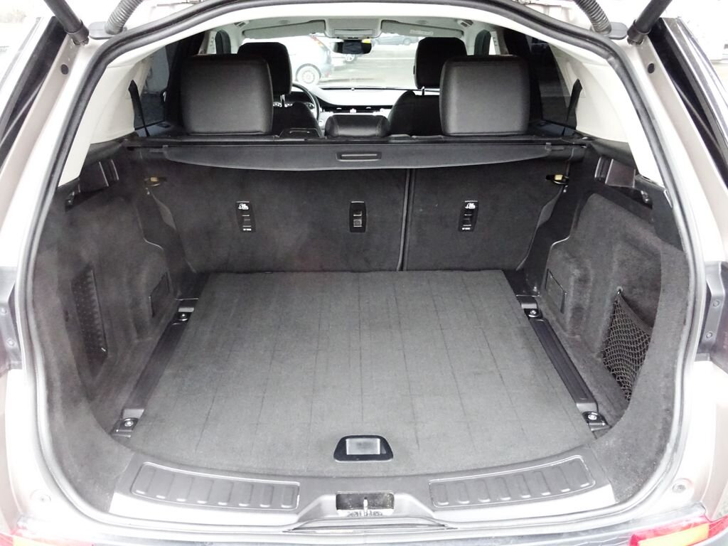 Land Rover Discovery Sport SUV 2,0 l 120 kw