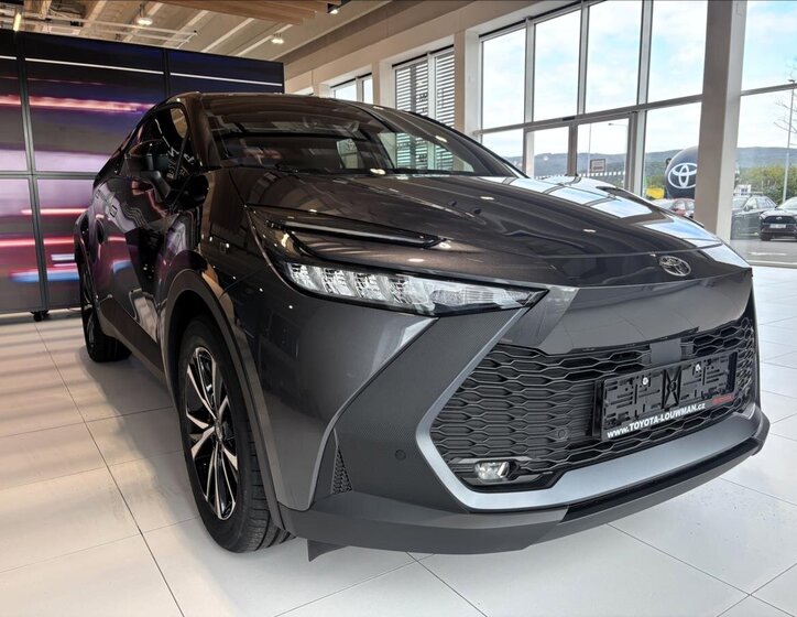 Toyota C-HR 1