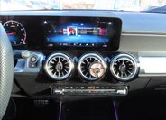 Mercedes-Benz GLB Kombi 2,0 l 225 kw