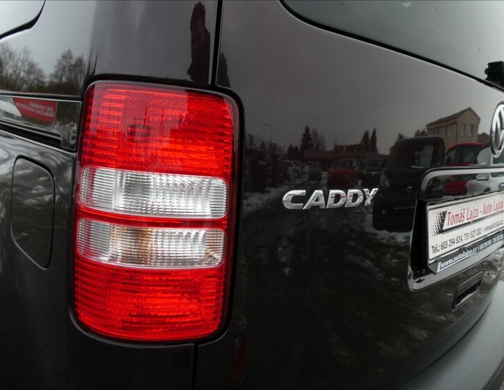 Volkswagen Caddy Kombi 1,6 l 75 kw