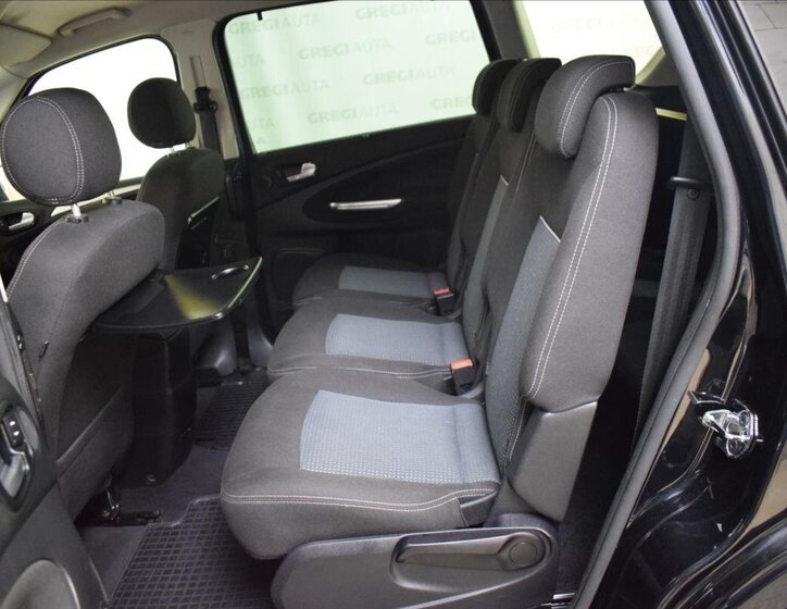 Ford S-MAX MPV 1,6 l 118 kw