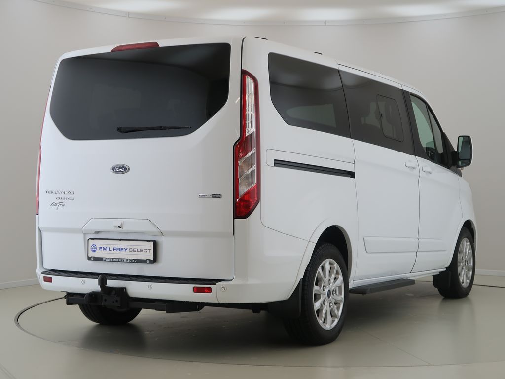 Ford Tourneo Custom