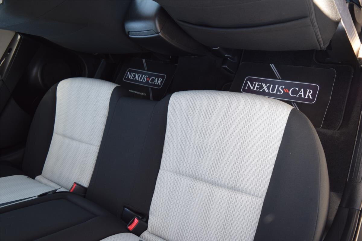 Mazda 3 Hatchback 1,6 l 77 kw