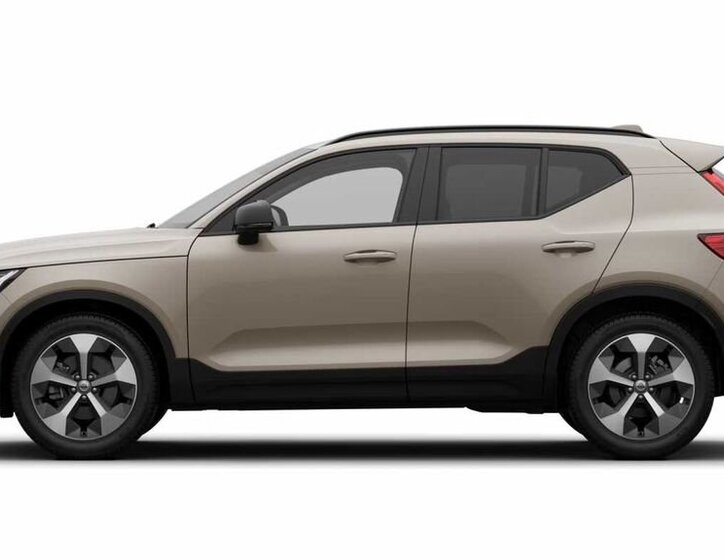 Volvo XC40 SUV / Terénní 2,0 l 120 kw