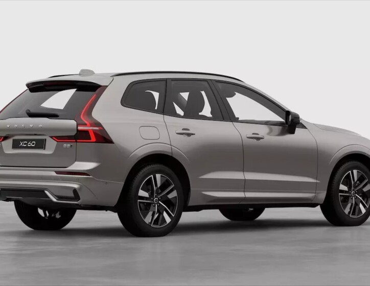 Volvo XC60 4