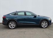 Audi e-tron SUV / Terénní 0,0 300 kw