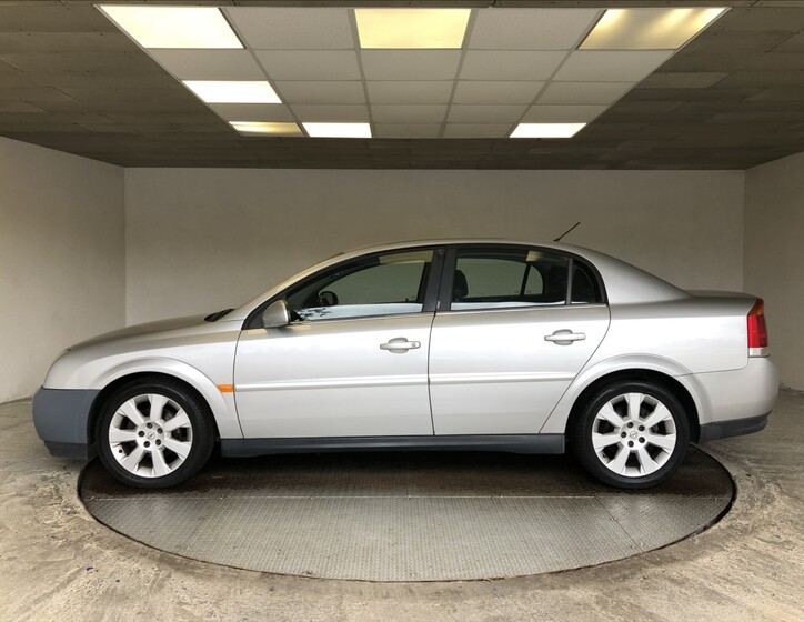 Opel Vectra 4
