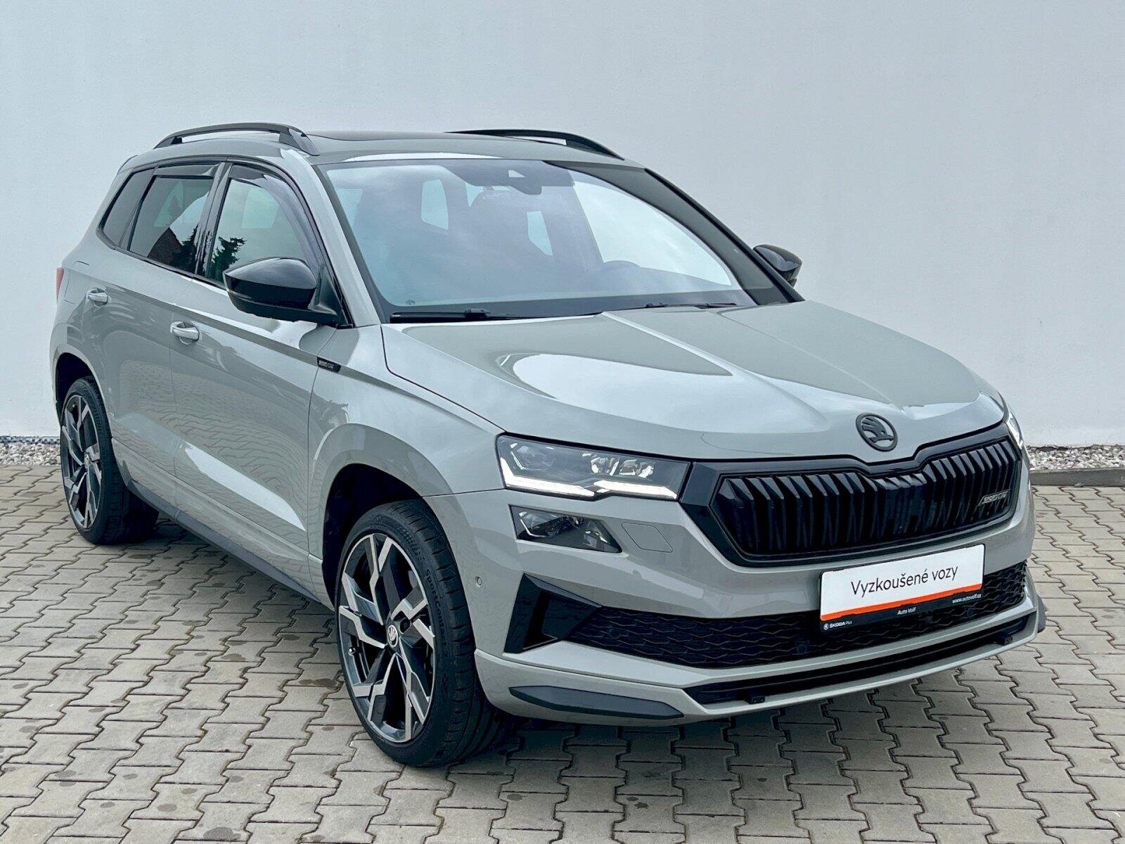 Škoda Karoq SUV / Terénní 1,5 l 110 kw