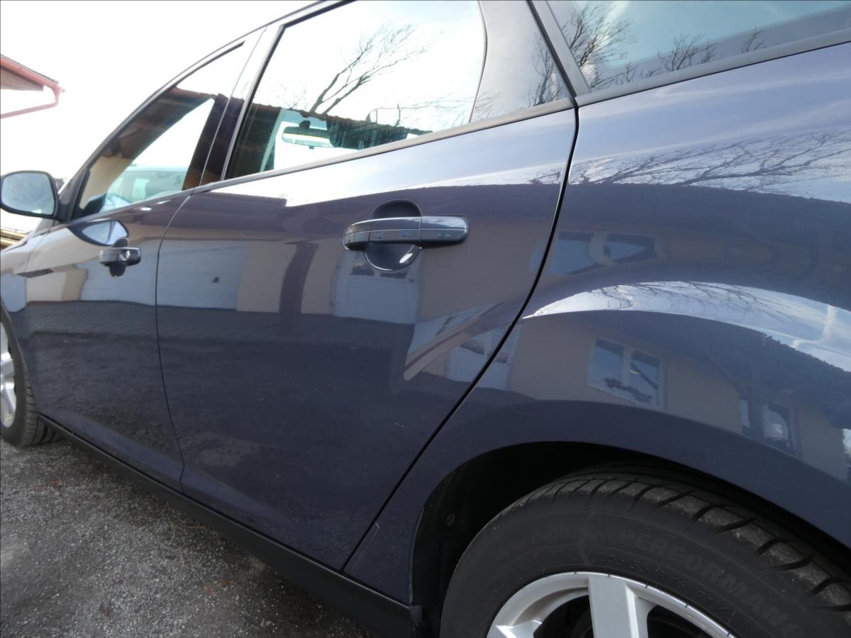 Ford Focus Kombi 1,6 l 70 kw