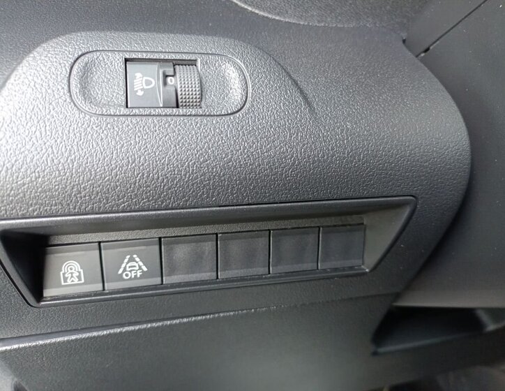 Peugeot Rifter MPV 1,5 l 75 kw