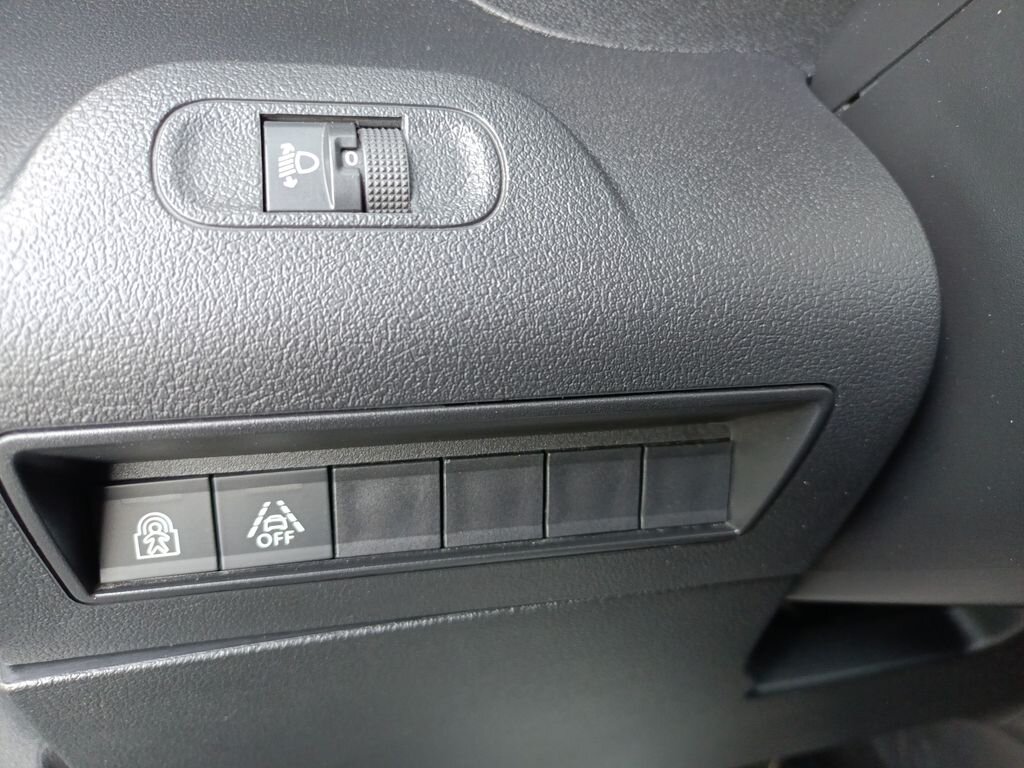 Peugeot Rifter MPV 1,5 l 75 kw