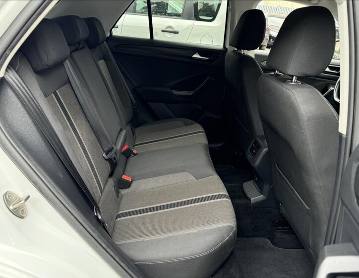 Volkswagen T-Roc Hatchback 2,0 l 110 kw