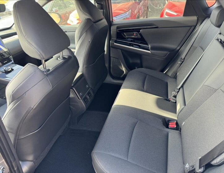 Toyota bZ4X SUV 0,0 150 kw