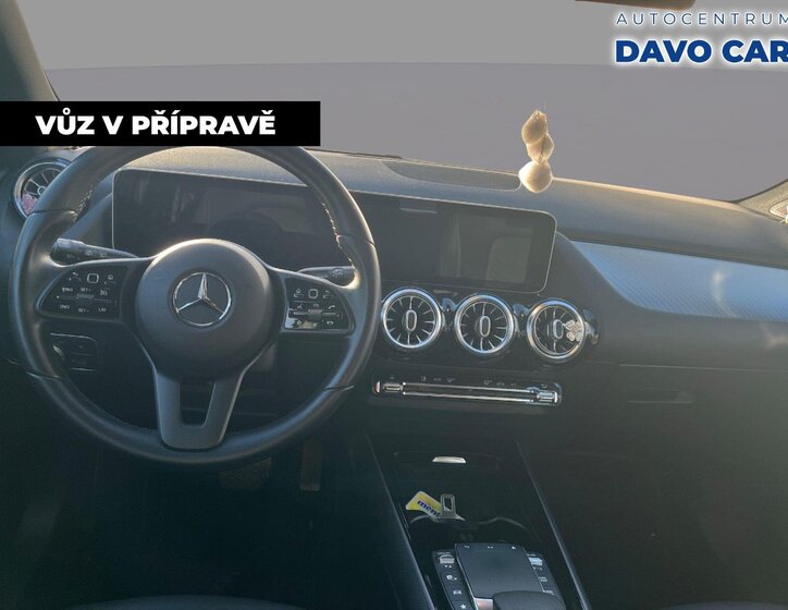 Mercedes-Benz Třídy B Hatchback 2,0 l 110 kw