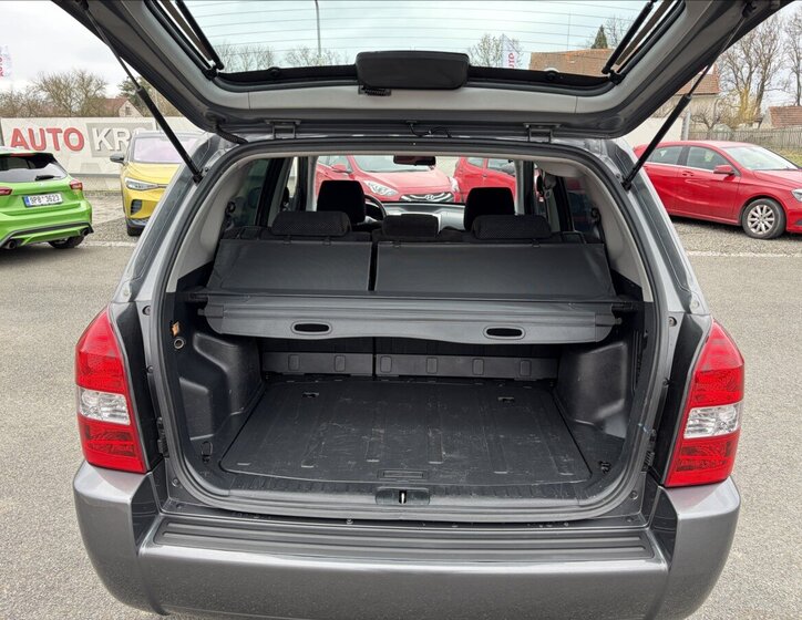 Hyundai Tucson Kombi 2,0 l 104 kw