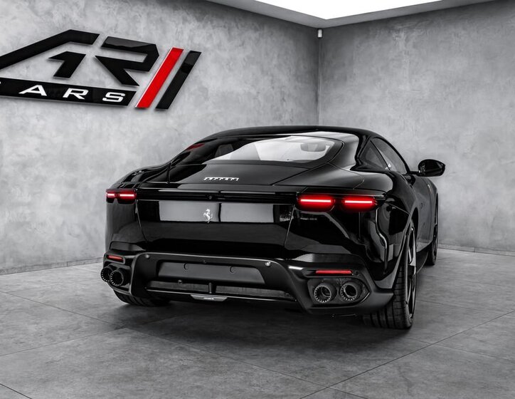 Ferrari Ostatní Kupé 3,9 l 471 kw