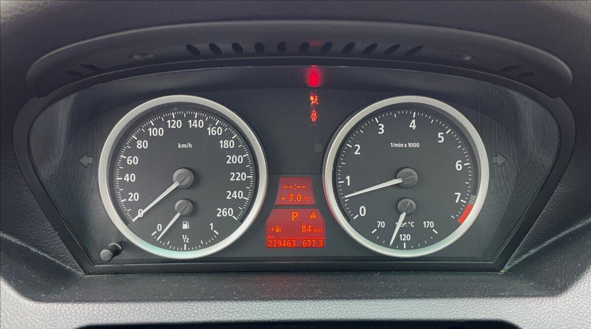 BMW Řada 6 Kupé 3,0 l 190 kw