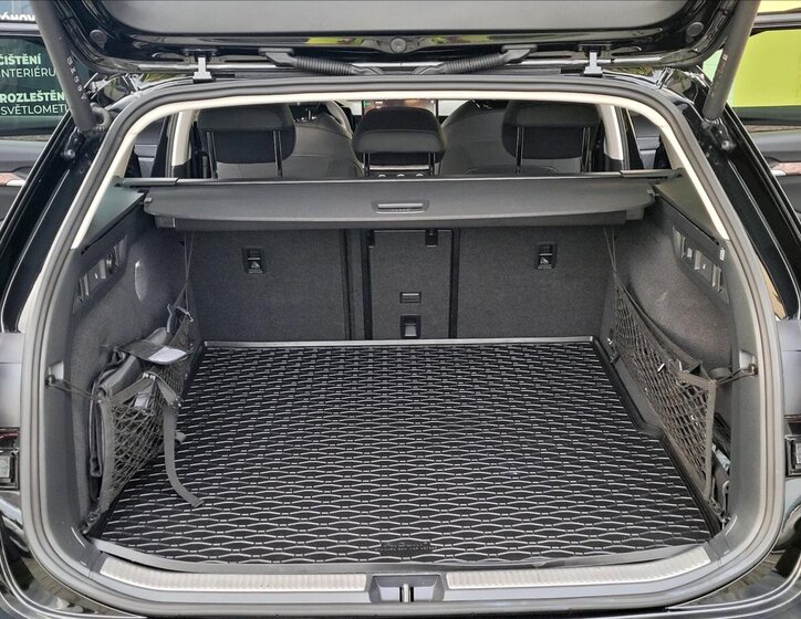 Škoda Superb Kombi 1,5 l 110 kw