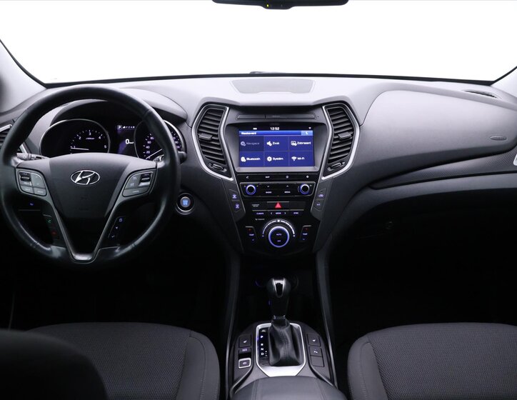 Hyundai Santa Fe SUV 2,2 l 147 kw