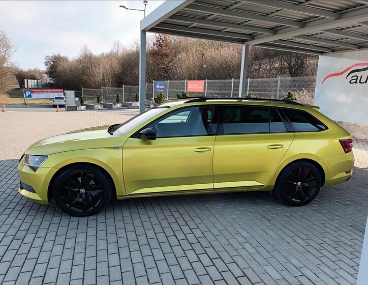 Škoda Superb Kombi 2,0 l 140 kw