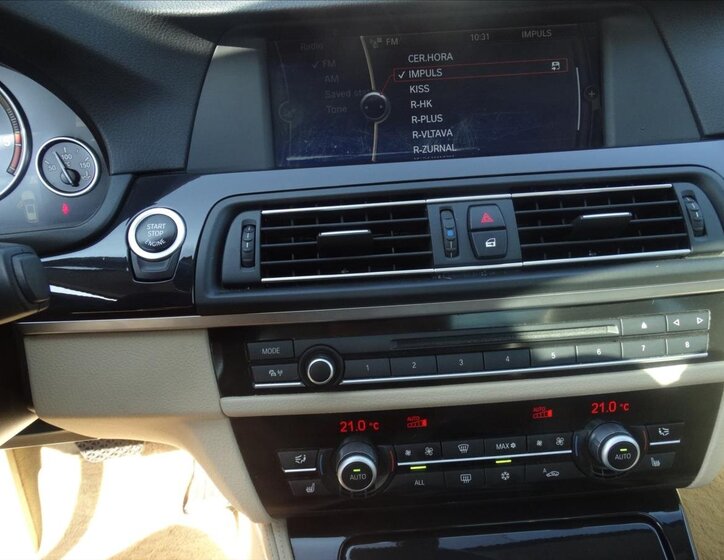 BMW Řada 5 Kombi 3,0 l 150 kw