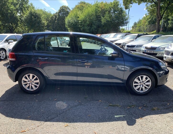 Volkswagen Golf Hatchback 1,2 l 63 kw