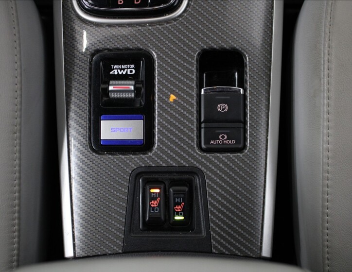 Mitsubishi Outlander 15