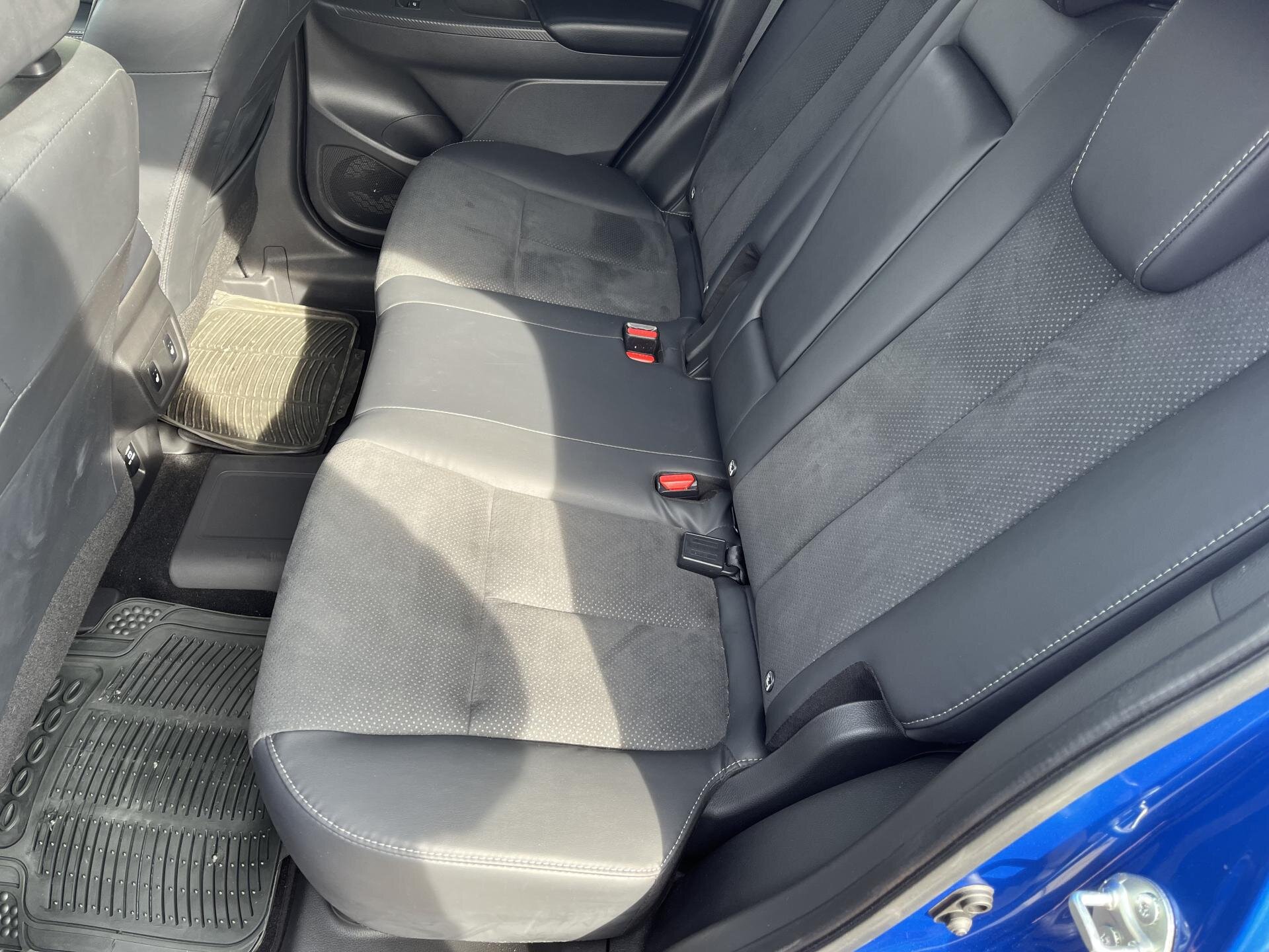 Mitsubishi Eclipse Cross SUV / Terénní 2,4 l 72 kw