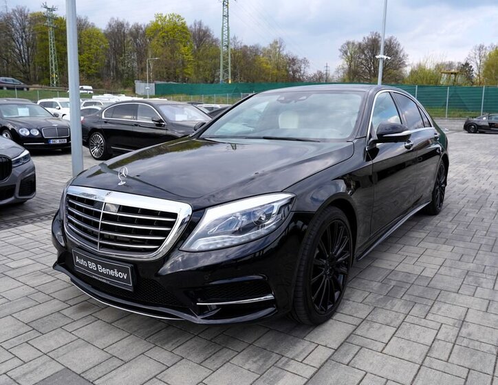 Mercedes-Benz Třídy S Sedan / Limuzína 3,0 l 190 kw